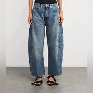 Good American Extreme Barrel Jeans Size 2 NWT